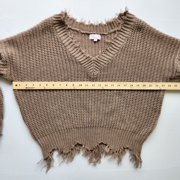 Pink Lily Distressed Frayed Sweater Taupe Long Sleeves Cute Soft Cozy Medium - Picture 12 of 16